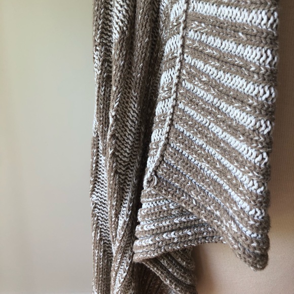 Staring At Stars Cardigan - Picture 6 of 7